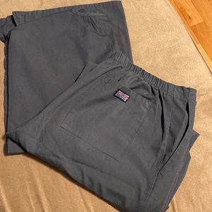 Cherokee scrub set size medium only worn a couple of times